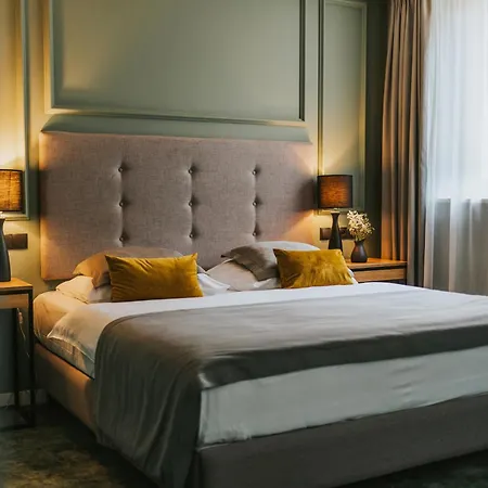 Wawel Queen Отель 4*