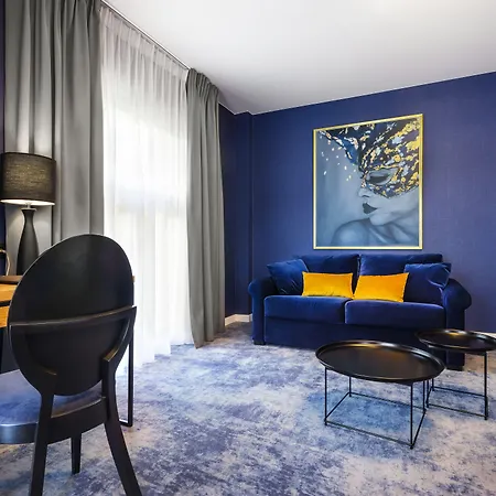 Отель Wawel Queen 4*