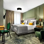 Wawel Queen 4*
