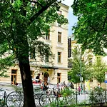 Wawel Queen 4*